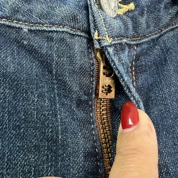 Lucky Brand Dark Wash Lola Bootcut‎ Jeans Women's 6/28 - Picture 4 of 14